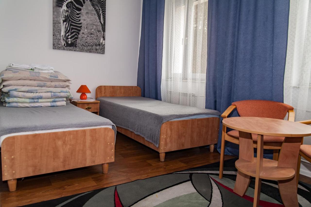 Dom Wczasowy Lido Hotel Krynica Zdroj Ngoại thất bức ảnh