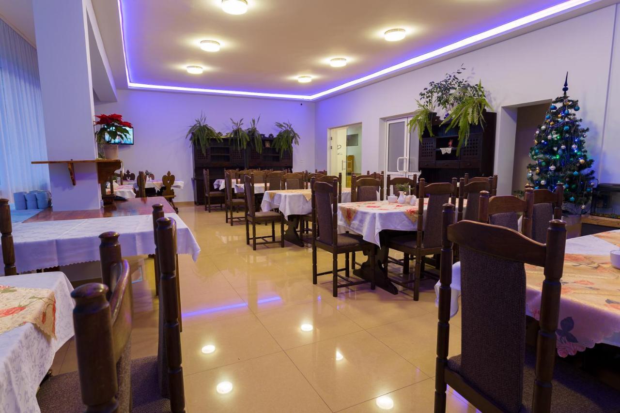 Dom Wczasowy Lido Hotel Krynica Zdroj Ngoại thất bức ảnh