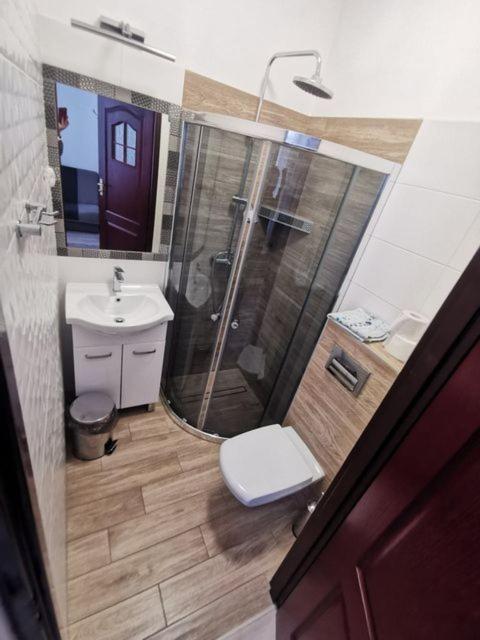 Dom Wczasowy Lido Hotel Krynica Zdroj Ngoại thất bức ảnh