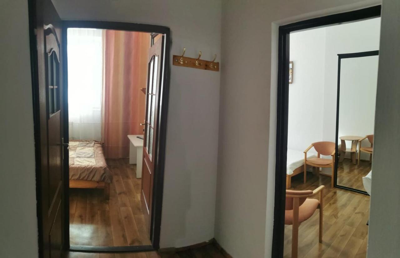 Dom Wczasowy Lido Hotel Krynica Zdroj Ngoại thất bức ảnh