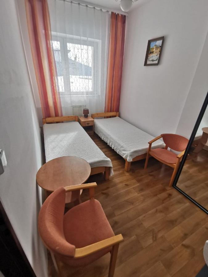 Dom Wczasowy Lido Hotel Krynica Zdroj Ngoại thất bức ảnh